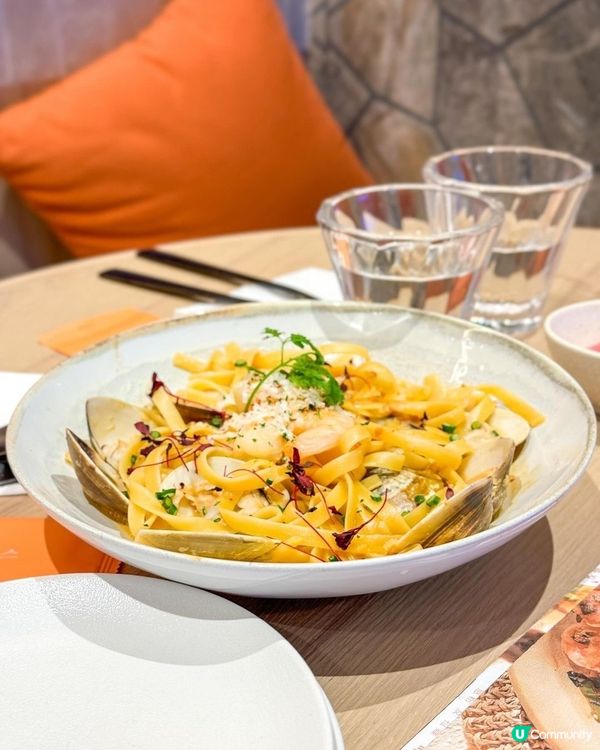 又一城新開韓式餐廳！🍊  簡約風打卡一流📸