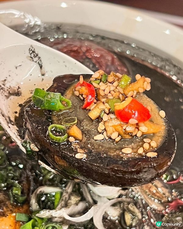 中環霸嗎拉麵 🖤 黑蒜醬油豚肉竹炭拉麵 🍜