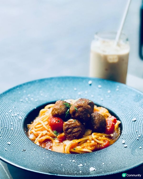 必去油麻地型格cafe‼️平民價錢‼️甜品全部有酒店水準‼️