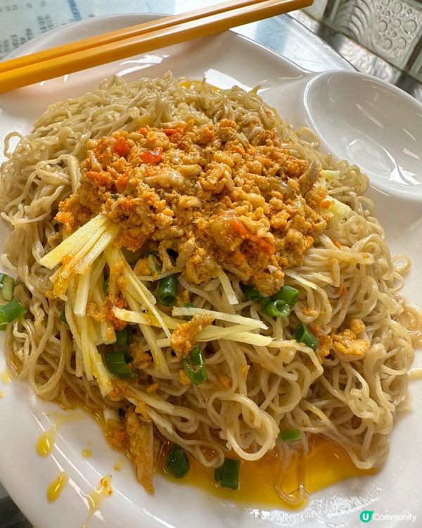 澳門最美味的平民餐廳，牛記咖哩美食，推介蟹黃撈麵同招牌咖哩，...