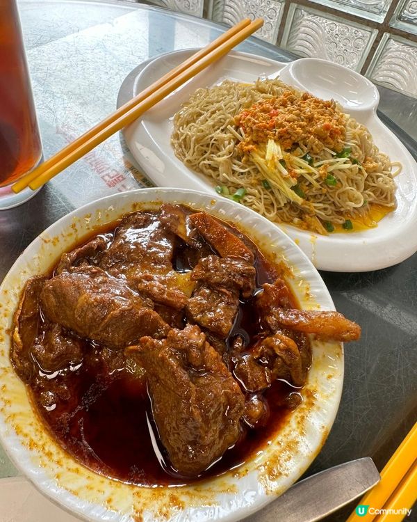 澳門最美味的平民餐廳，牛記咖哩美食，推介蟹黃撈麵同招牌咖哩，...