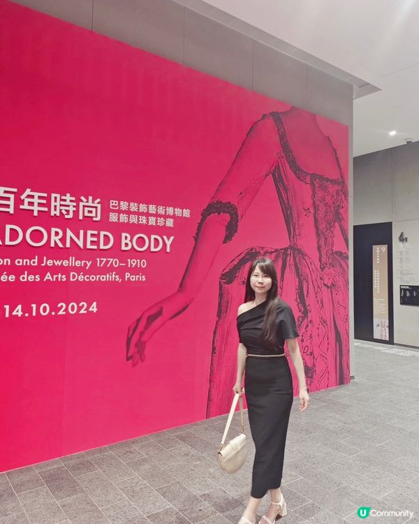 在宮廷劇裡常常看到華麗非凡的法式大裙擺禮服🥳美麗動人的內在藏...