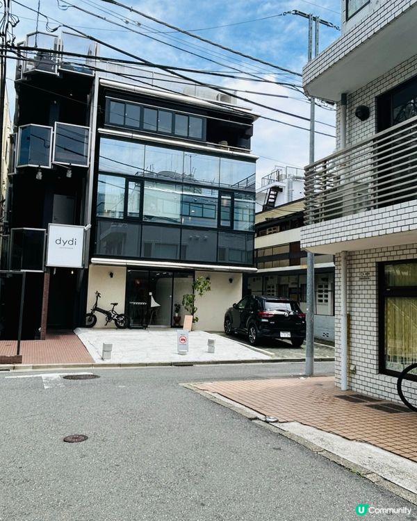 表參道人氣salon — Lulu (ルル)