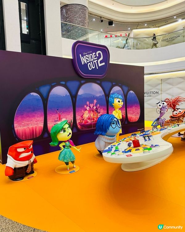 九位腦朋友來到時代廣場Emotion Playpark