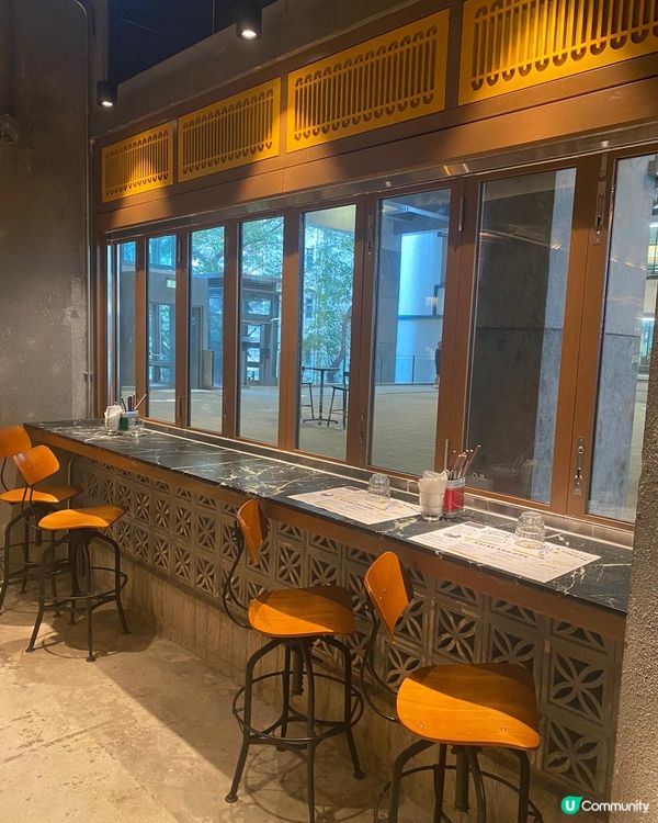 上班攰到爆💥 約舊同事食泰國菜🇹🇭 放鬆下😌