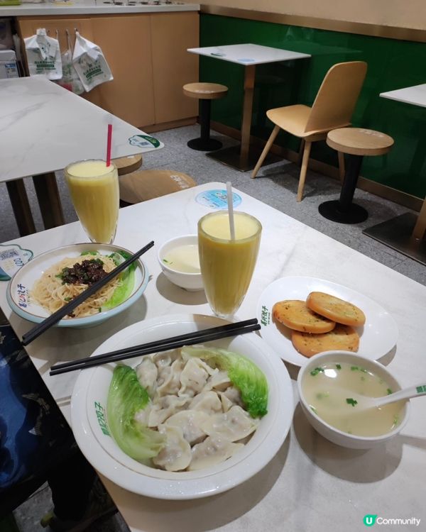 北上「葛記餃子」必吃餃子🥟葱油餅、超濃郁玉米🌽汁😋