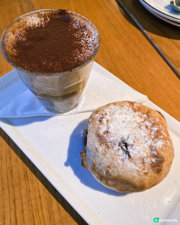 海邊🏖️～ 凍飲+Pizza🍕 好正🥰