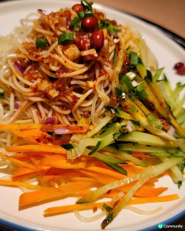 很鮮豔的顏色 檸檬魚