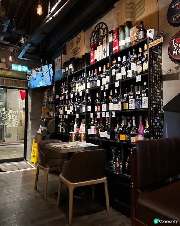 上環悉心裝修西餐小店🪄