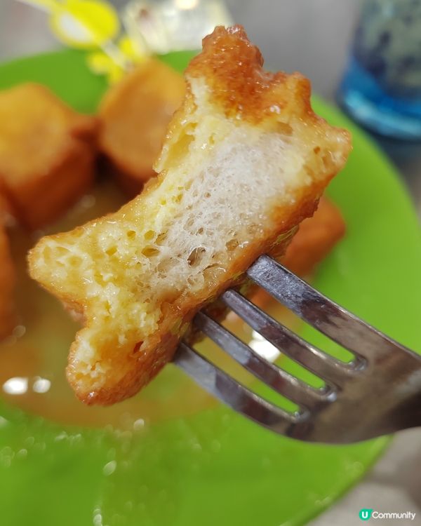 鴨脷洲馳名一口西多士