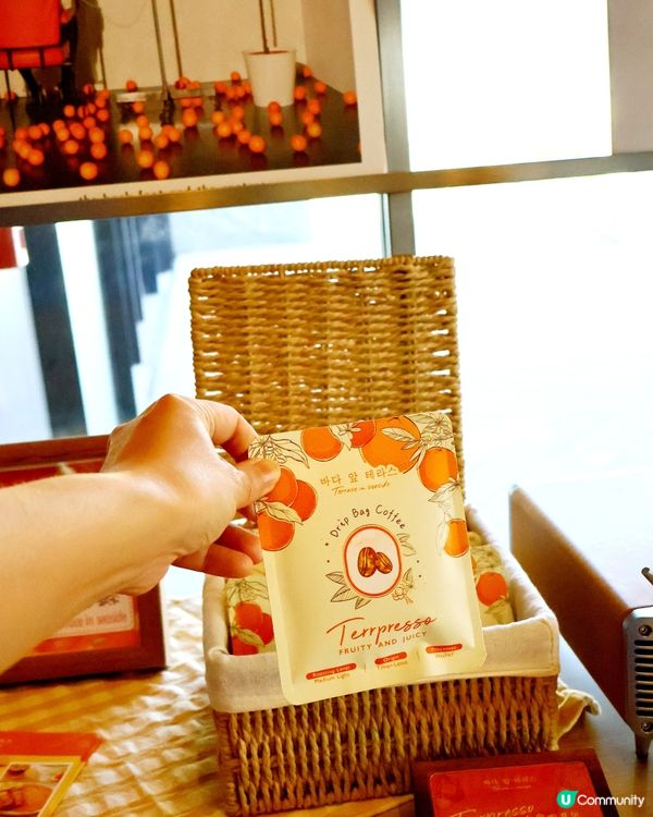 人氣韓國Café☕️🍊Terrace in seaside