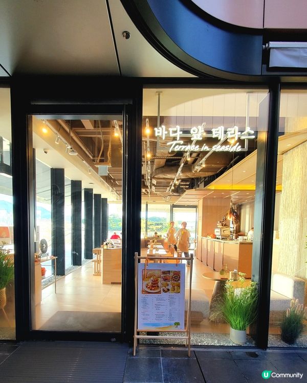 人氣韓國Café☕️🍊Terrace in seaside