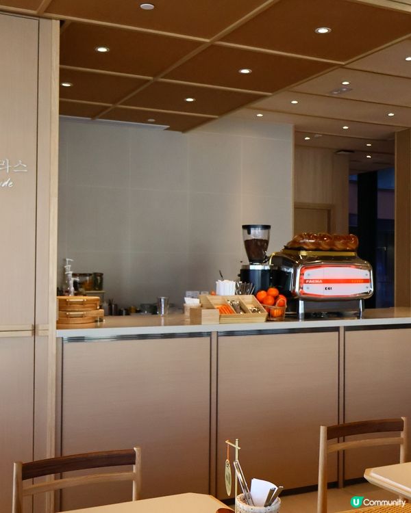 人氣韓國Café☕️🍊Terrace in seaside