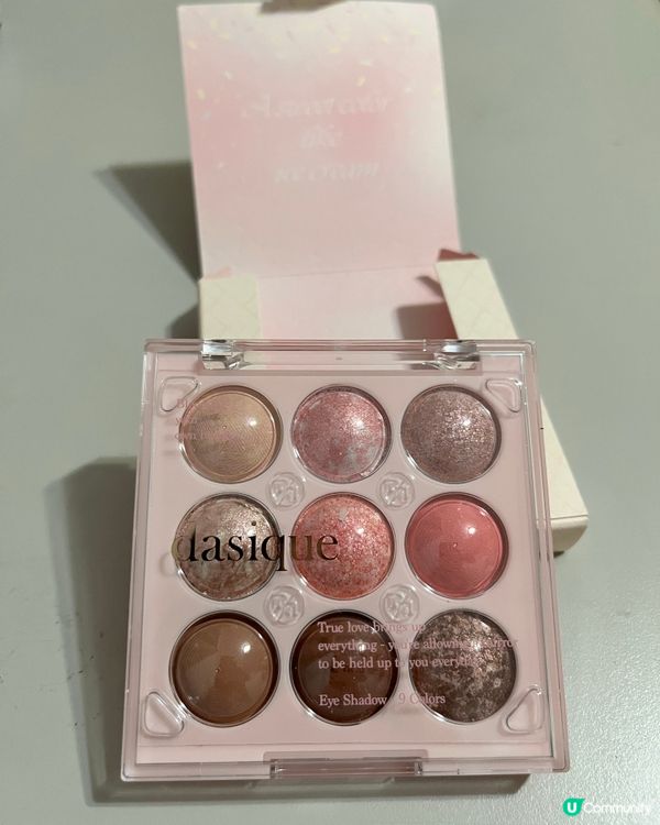 九宮格眼影，一盒搞定春夏秋冬，方便實用！