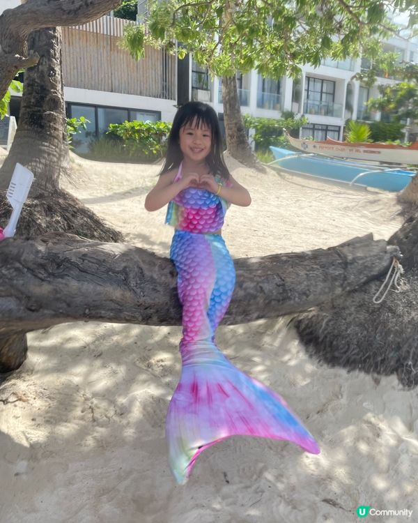 這個地點是菲律賓一個島嶼叫做長灘島，旅程非常熱，適合喜歡同陽...