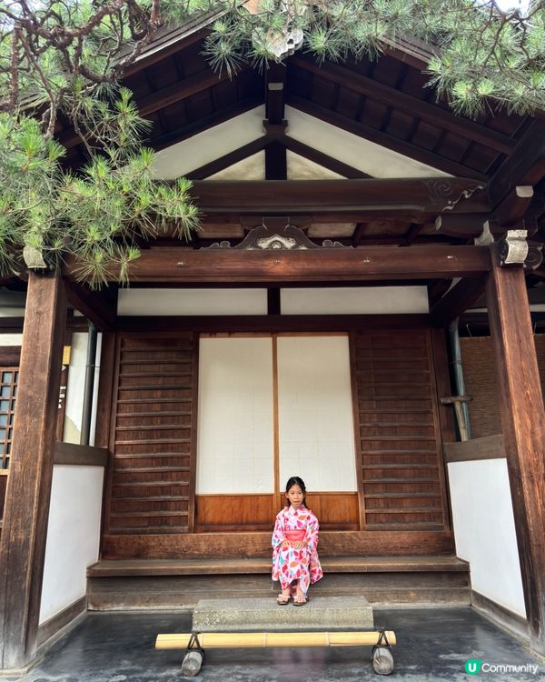 京都有相當豐富的歷史遺跡，也是日本傳統文化的重鎮之一，是京都...