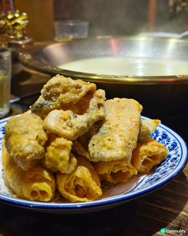 北角宮廷式火鍋，必點花膠雞湯底