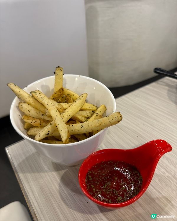 旺角聚腳點Cafe😋 適合多人聚會