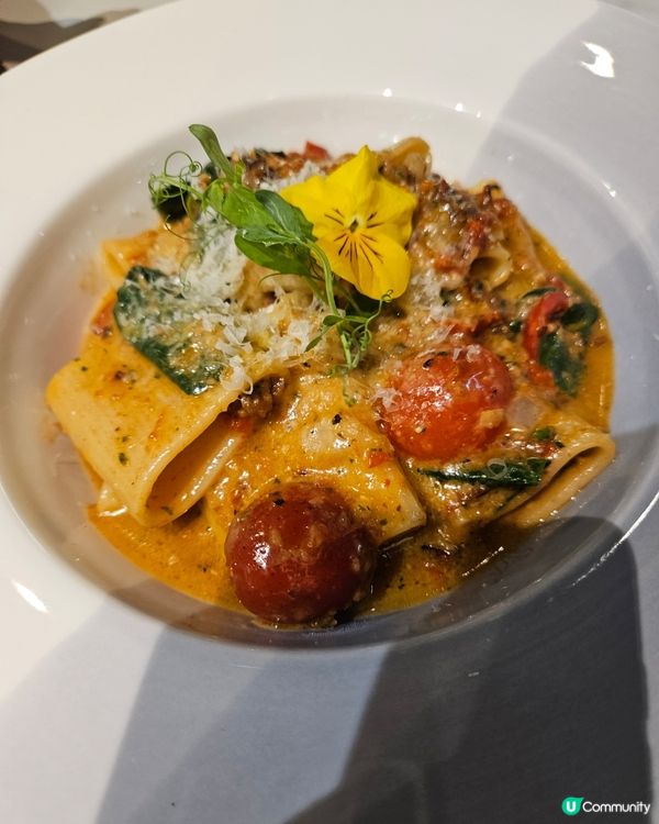 想介紹 尖沙咀重慶大廈Paul's  kitchen 嘅非洲...