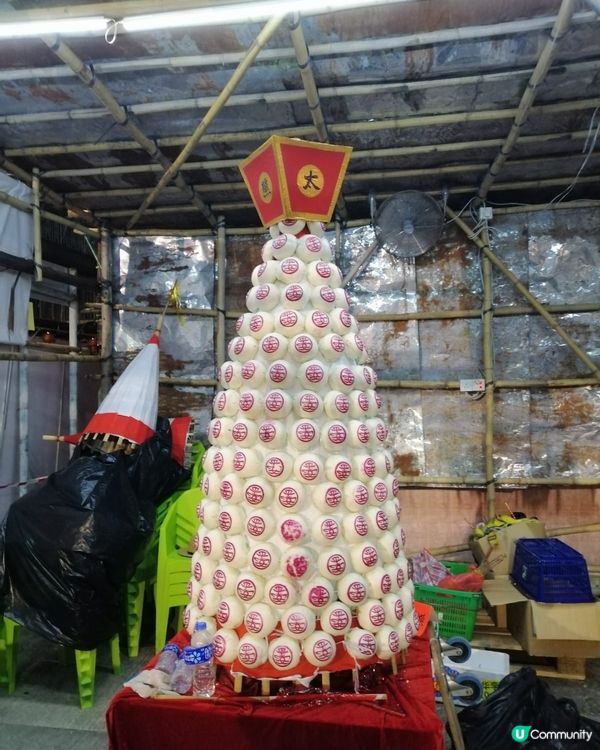 長洲太平清醮重頭戲「搶包山」, 會場可容納1,000人觀看,...