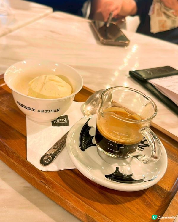 呢間係Sensory Zero. 佢嘅招牌特色係黐_線朱古力...