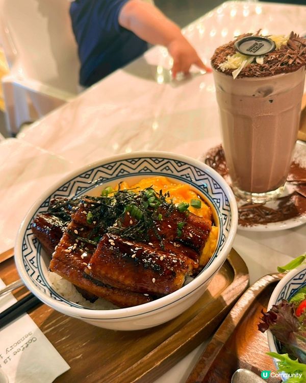 呢間係Sensory Zero. 佢嘅招牌特色係黐_線朱古力...