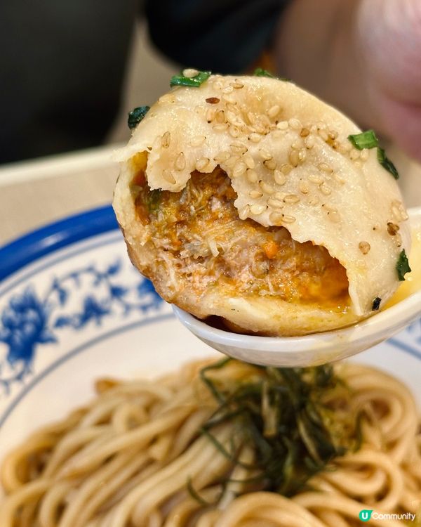 爆汁生煎包 juicy程度爆燈