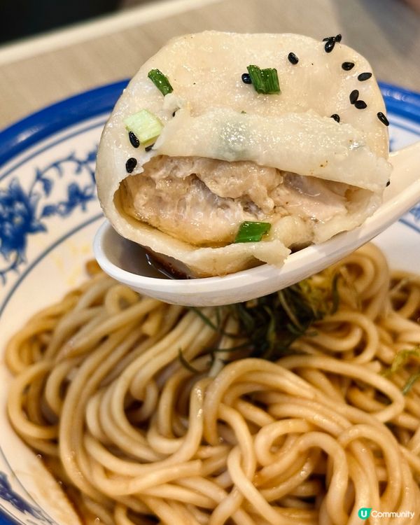 爆汁生煎包 juicy程度爆燈