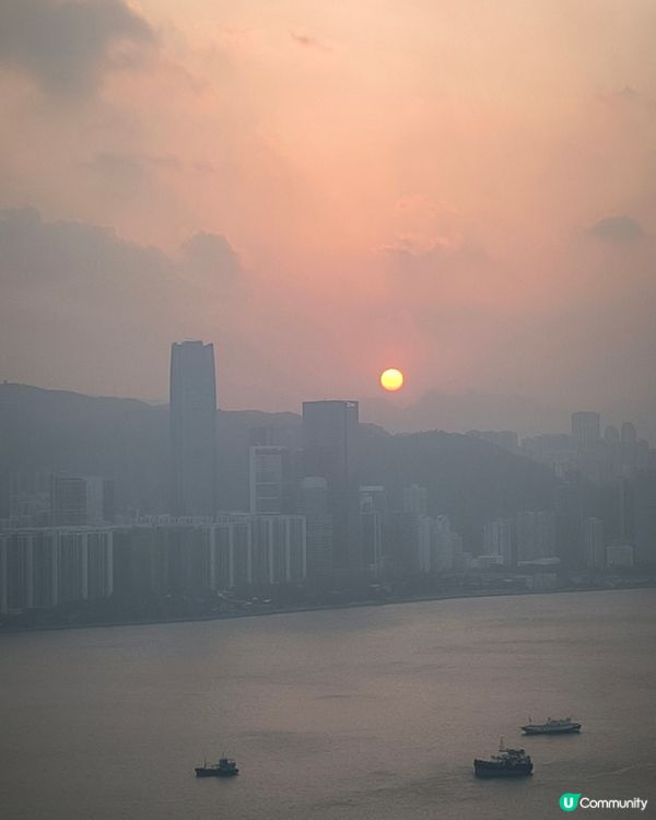 觀塘海賓公園美麗的夜景~夕陽西下的維多利亞港~大嶼山天壇大佛...