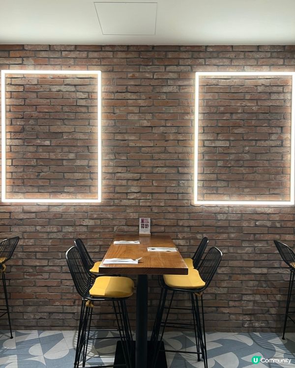 ʚ♡ 品嚐經典的英式美食 • ʙʀɪᴄᴋ ʟᴀɴᴇ ♡ɞ