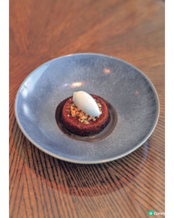 21歲私房菜主廚夏日菜單24小時
低溫烹調軟嫩牛腹膜