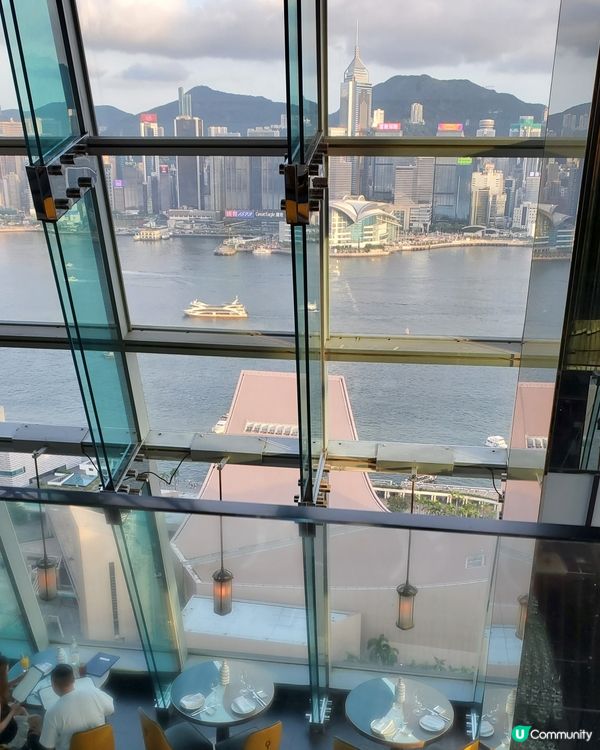 尖沙咀海景意大利餐廳 Vesu Pizza Bar