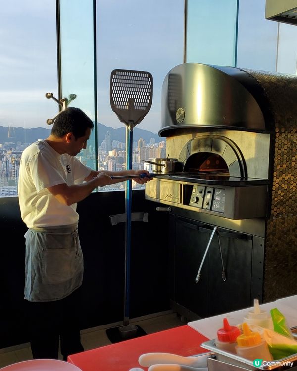 尖沙咀海景意大利餐廳 Vesu Pizza Bar