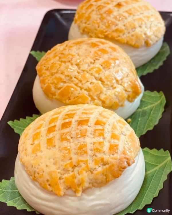 香酥脆皮菠蘿🍍包新鮮出爐🤩