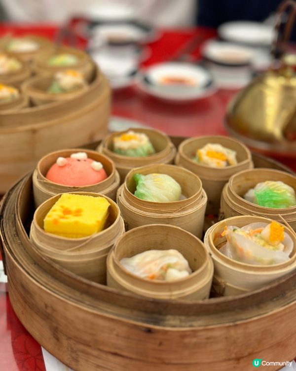 去左奧海城囍雲軒食隻，飛天麵好特別，成餐都好好食，係價錢可以...