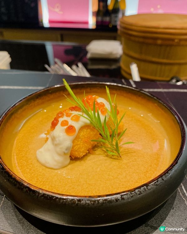 份量爆棚！犯哂規的海膽熱狗&和牛海膽！