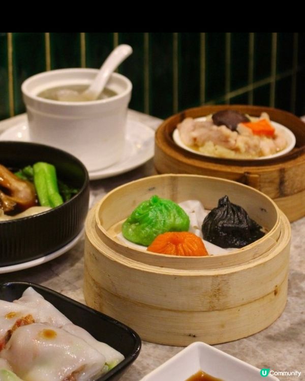 最近油尖旺區開了不少這類港式點心店, 價格比一般的茶樓便宜很...