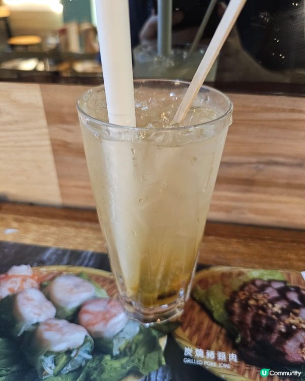 Pho bo 越南菜很好吃，簡簡單單的越南粉豬肉串燒特飲，特...