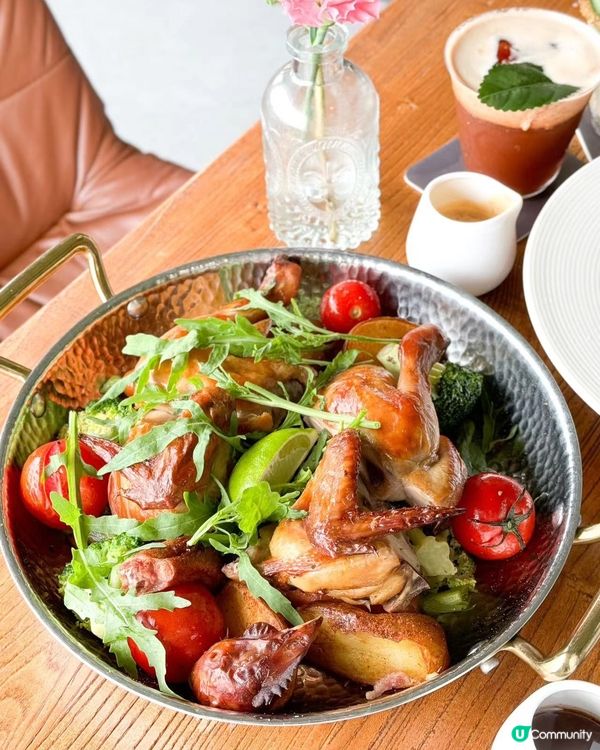 深圳西餐打卡點！🌇  一邊食飯一邊睇日落，仲有露天書吧📸