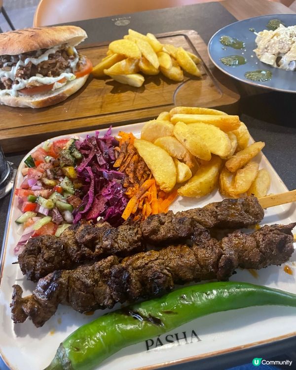 初嚐土耳其菜🇹🇷漢堡+牛串好巨型