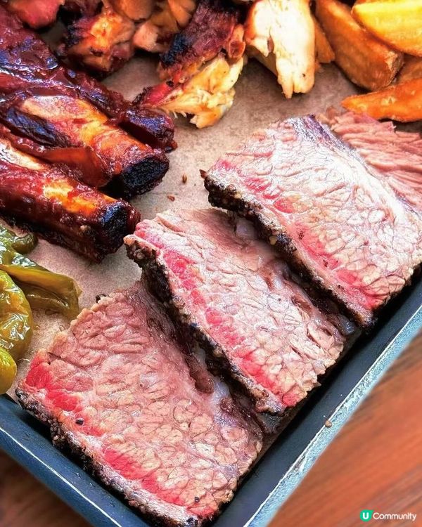 🤠 美式復古餐廳，煙燻烤肉配精釀啤酒🍻