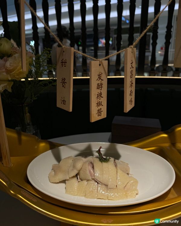 鮮花滿佈浪漫餐廳🌸周年慶典🥂