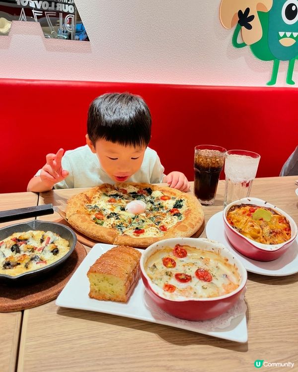 Pizza Hut 全新A La Carte 菜單