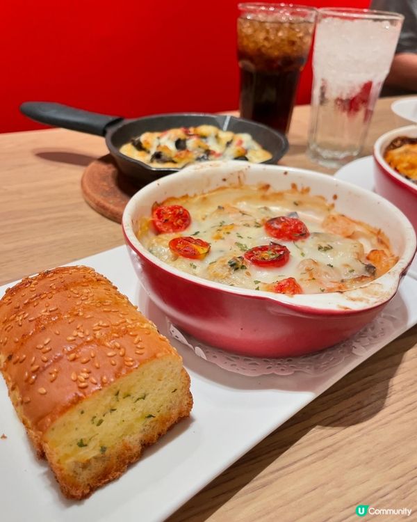 Pizza Hut 全新A La Carte 菜單