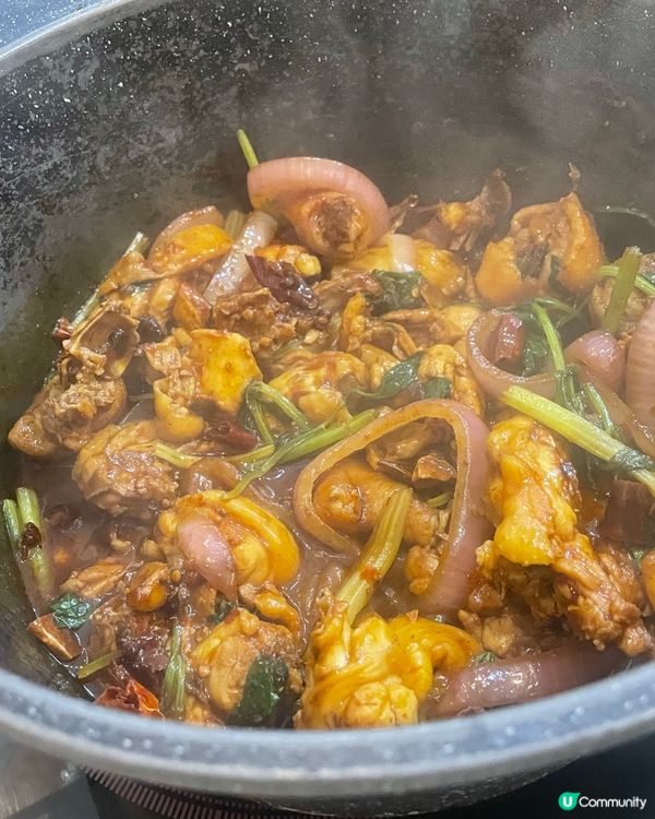 巴辣仔🌶️🔥💥 雞煲之夜,惹味指數爆燈!