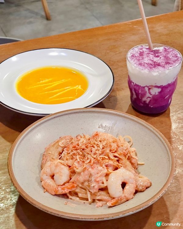 好鍾意去南豐紗廠Chill 下｡在1樓的Cozy Coffe...