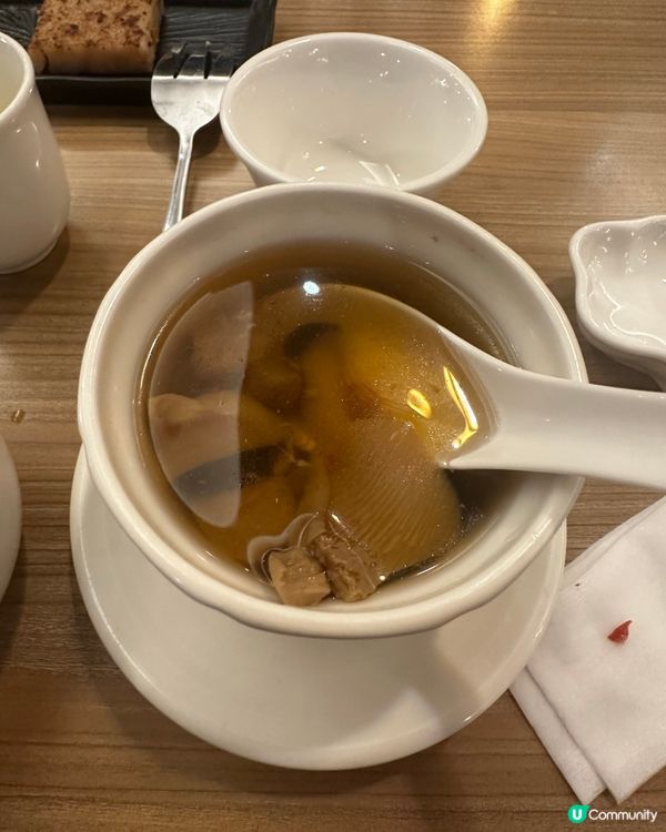 友人陪食酒店嘆飯 🥂