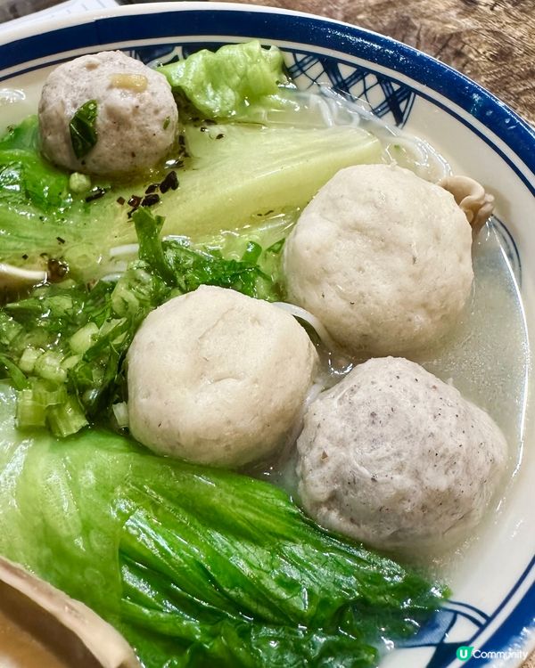 熱辣辣都抵唔住排隊🤤  