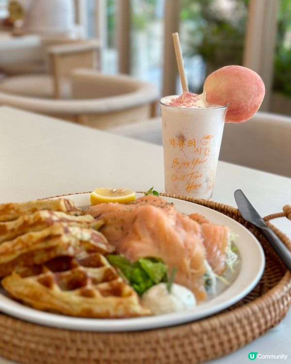 Terrace in Seaside 窩夫咸食