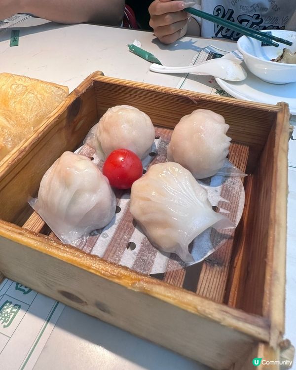 深圳繁樓飲茶，樣樣點心都好精緻好好味，店鋪裝修復古新凈，食正...